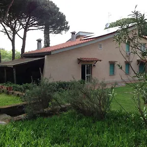 Villa In, Punta Ala